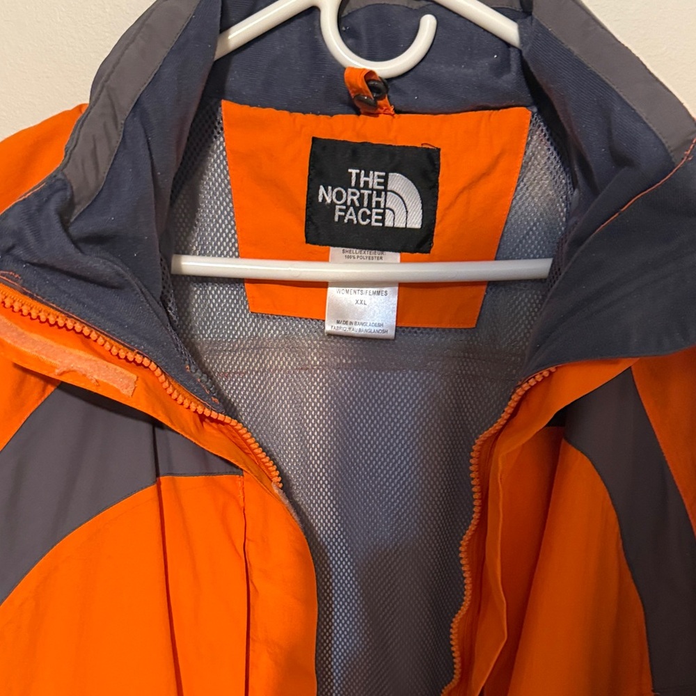 The North Face Orange and Gray Women’s Mountain Jacket with Detachable Sweater - Picture 8 of 8